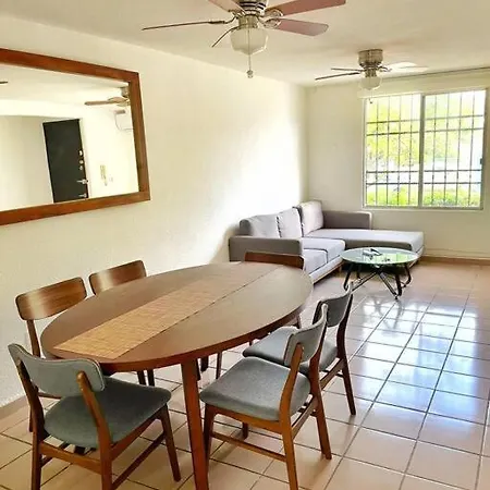 Casa De 2 Recs En Condominio Tranquilo Con Piscina-2
