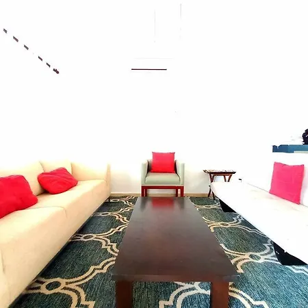 Comoda Casa Amplia Y Fresca-2
