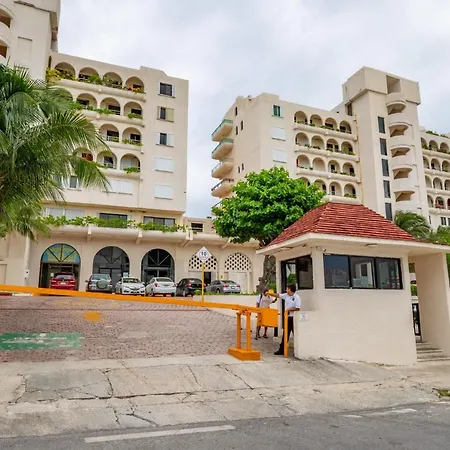 Cancun Ocean View-2