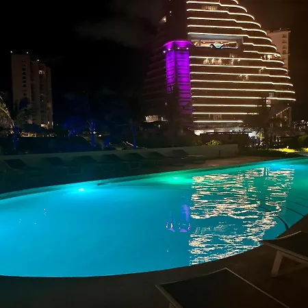 Puerto Cancun Beautiful Boho 2Bd-3