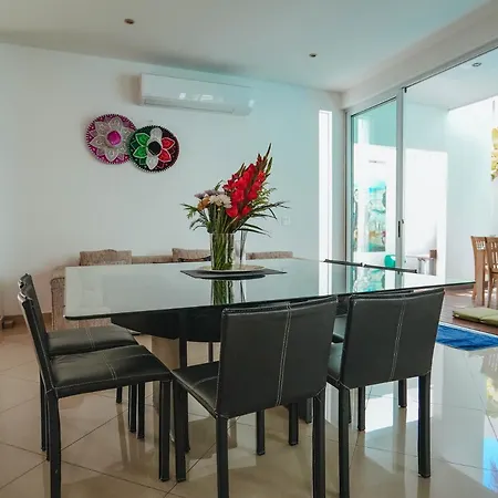 Spacious Luxury Home-2