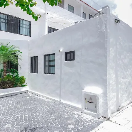 New! Oceanfront House In Cancun With Private Pier-3