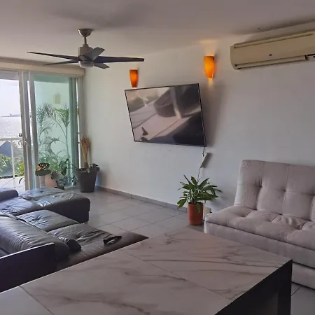 Beachfront Condos Cancun-2