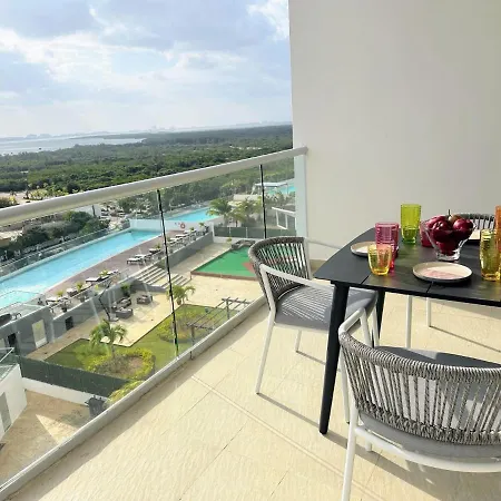 Perfect Location Apartment At Malecon Americas-3