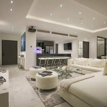 Cancun Luxury 3Br Apartment Highspeed Wifi & Wired-3