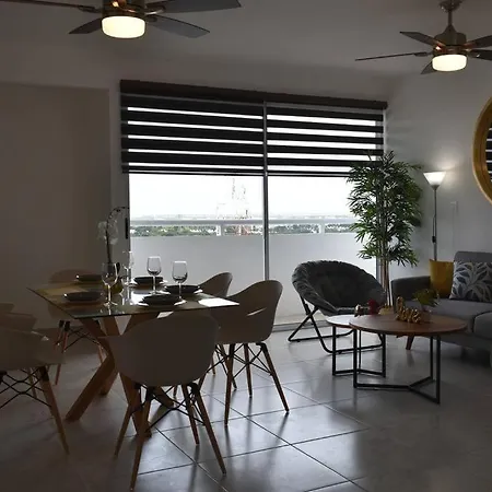 Centrico Depto De 2 Recamaras Totalmente Nuevo -15Min De La Playa-2