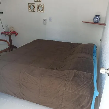 Sandy'S Room-2