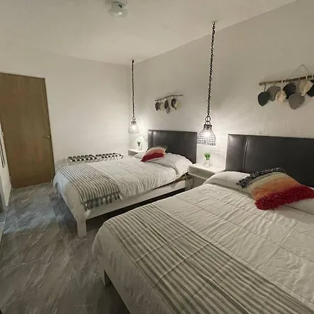 Hermosas Casas Con Alberca Privada Para Tu Familia Y Amigos-2