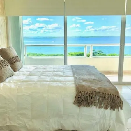Apartamento En Zona Hotelera Frente A La Playa Quintana Roo, Mexico-2