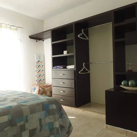 La Casita Blanca En Cancun Con Alberca Privada-3