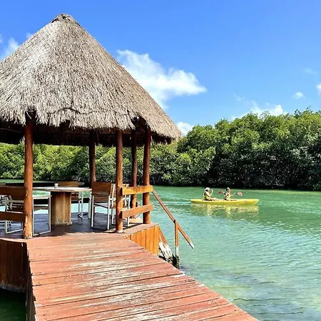 4Br Beautiful Waterfront House With Pool & Terrace-2