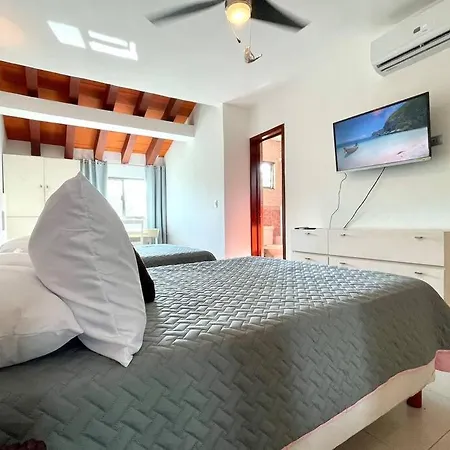 4Br Private House W/ Pool Close To The Beach!-2