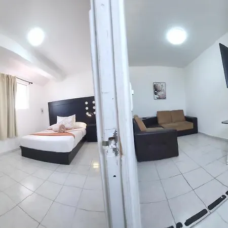Book&Sleep Cancun-2
