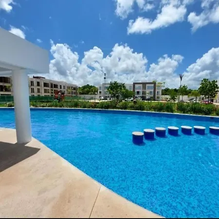 Encantador Departamento En Cancun: Confort Y Seguridad-2