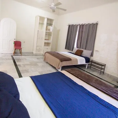 Casa Tzunun Airport B&B-2