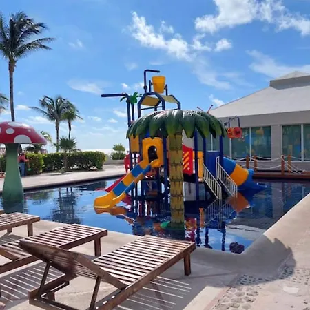 Cancun Studio Overlooking The Lagoon-3