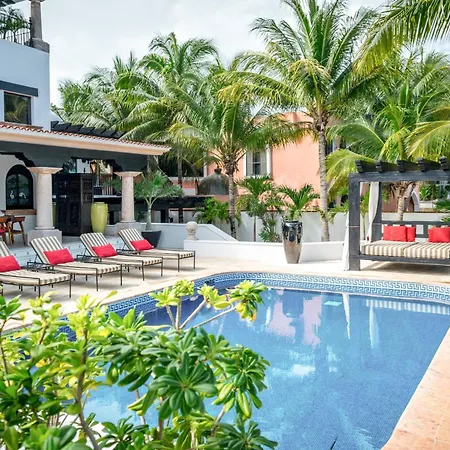 Villa Albatros Oceanfront Luxury Hotelzone-3
