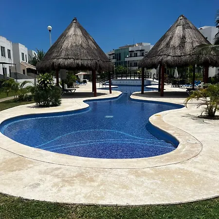 Departamento En Planta Baja Con Alberca-3