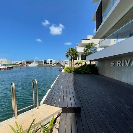 Marina View Puerto Cancún: Spacious 5-Person Apartment-2