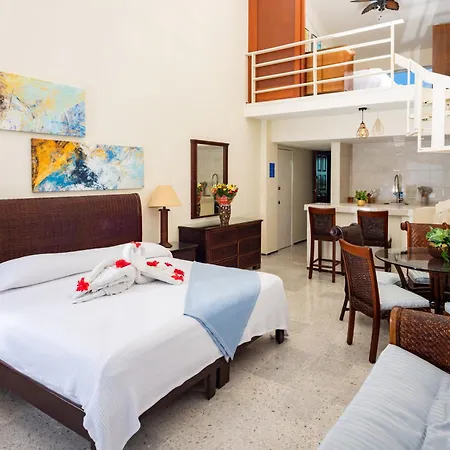 2 Story Oceanfront Penthouses On Cancun Beach!-2