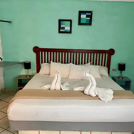 Chi Ibal Hu Cancun-2