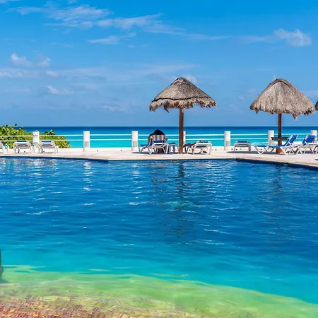 Cancun Hotel Zone - 2 Bedroom Beachfront, Bright And Spacious-3