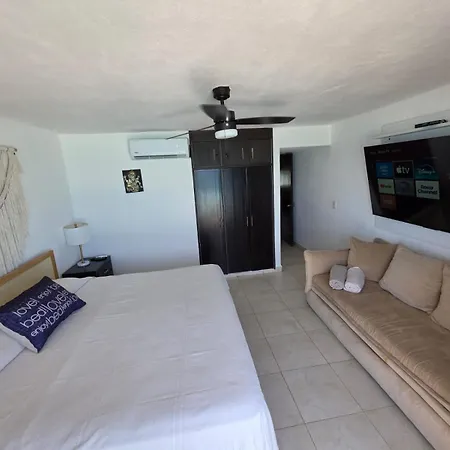 Perfect Vacation Getaway,Ocean View,Wifi, Beach-3