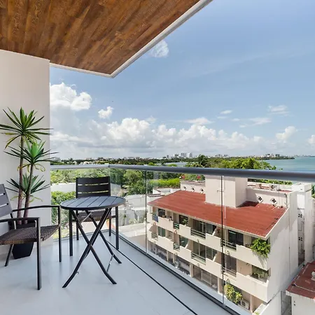 Spectacular View 2Br Apartment - Rooftop Pool-3