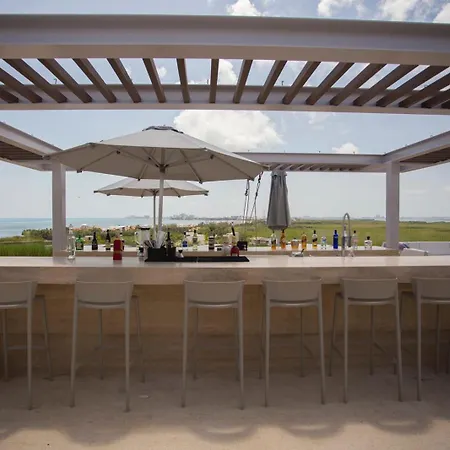 Rooftop Pool- Family Apartment- Ocean View -Close-3