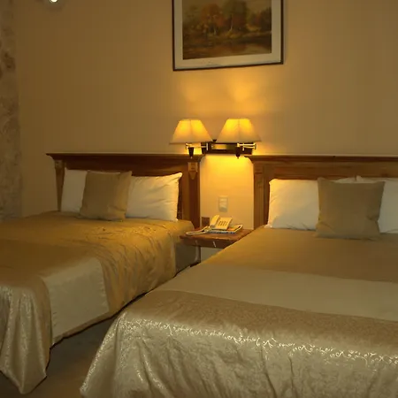 Cancun International Suites-3