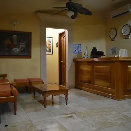 Cancun International Suites-2