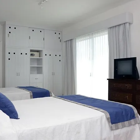 Bsea Cancun Plaza Hotel-3