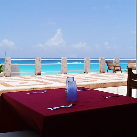 Apartment Ocean Front Cancun-3