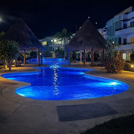 Casa Con Alberca Y Jardin En Cancun-2