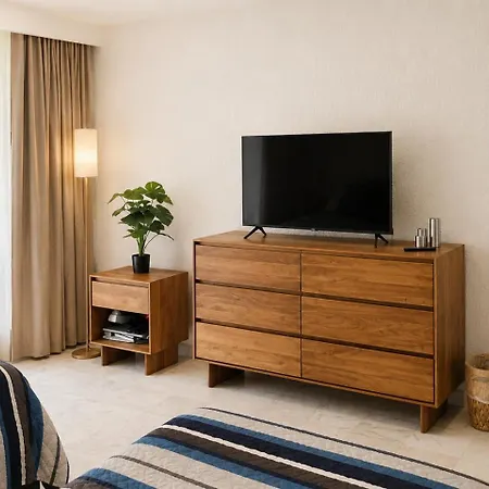 Beachfront Getaway Condo-2
