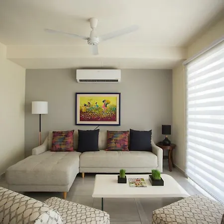 Luxury 2 Bedroom Apartment-3