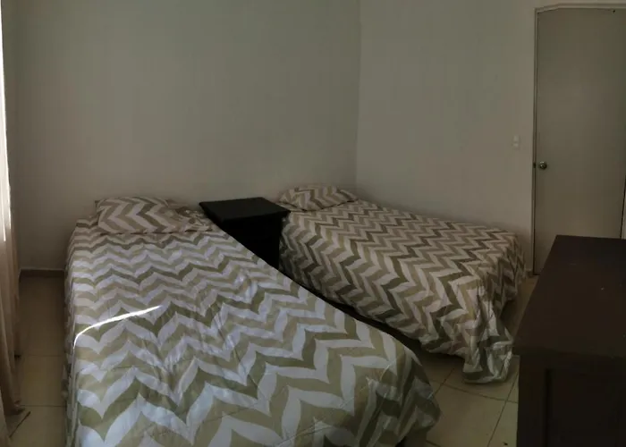 Appartement "Departamento Vacacional Monte Mola" Todo Lo Que Necesitas, Wifi,Smart Tv,Alberca, Clima, Tiendas Cerca,Porton Electrico,Estacionamiento à Cancún acceptant les animaux