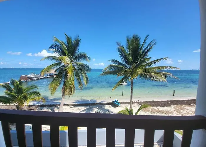 2 Rooms Apartment With Private Beach In Puerto Juarez Cancún
