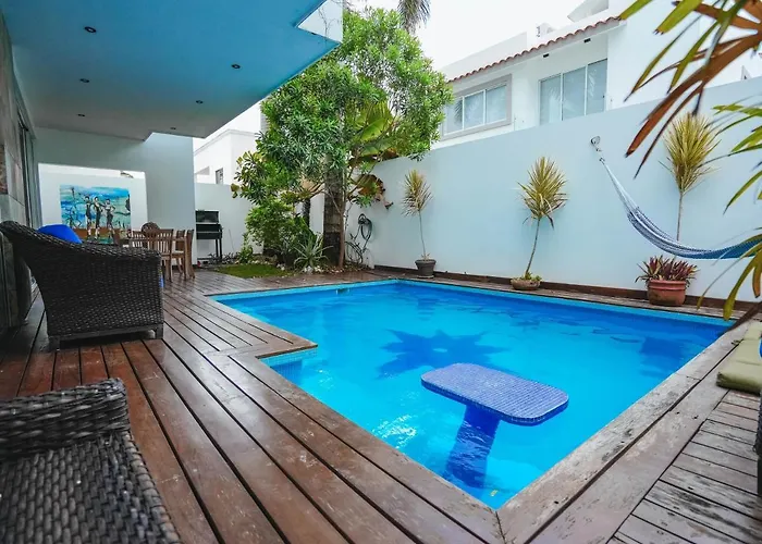 Spacious Luxury Home Cancún privado