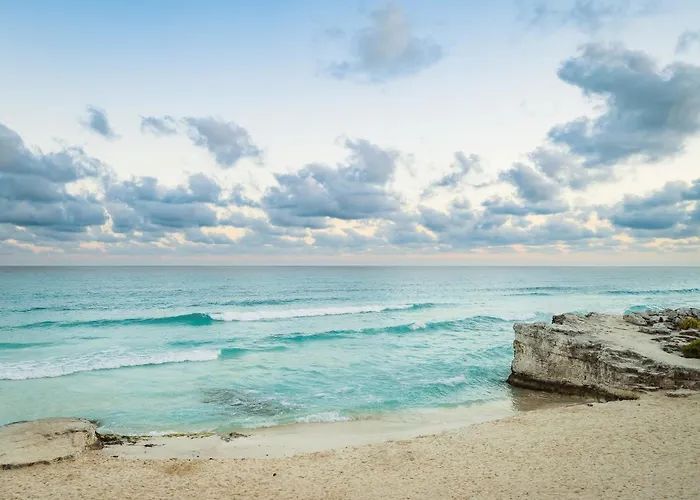 Beachfront Studio! Ubicacion Perfecta! Cancún aceita animais de estimação