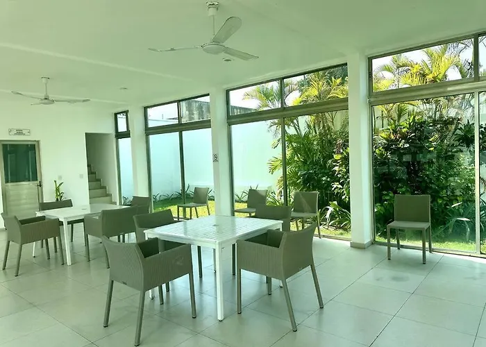 3Br Beautiful Condo With Pool Gym & Great Location Cancún