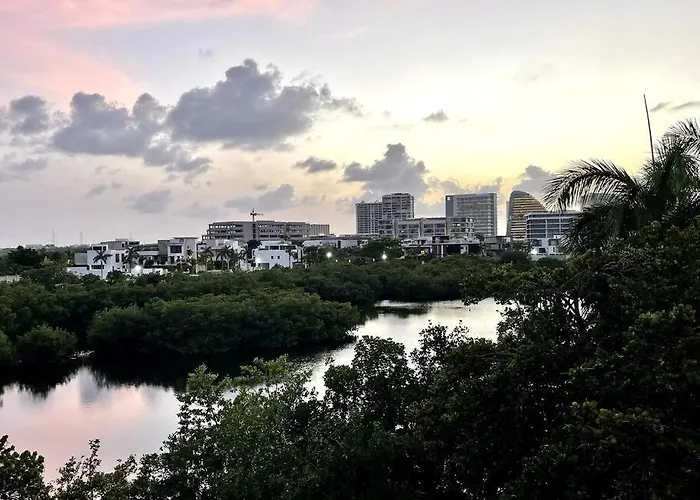 Casa F Vila Cancún