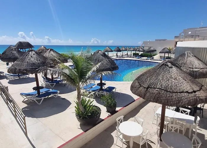 Villas Marlin 108 Frente Al Mar Terraza Cancún com piscina