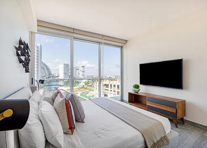 Oceanview 3 Bedroom Condo, Rooftop Pool&Jacuzzi, Beach! Cancún que aceita animais de estimação
