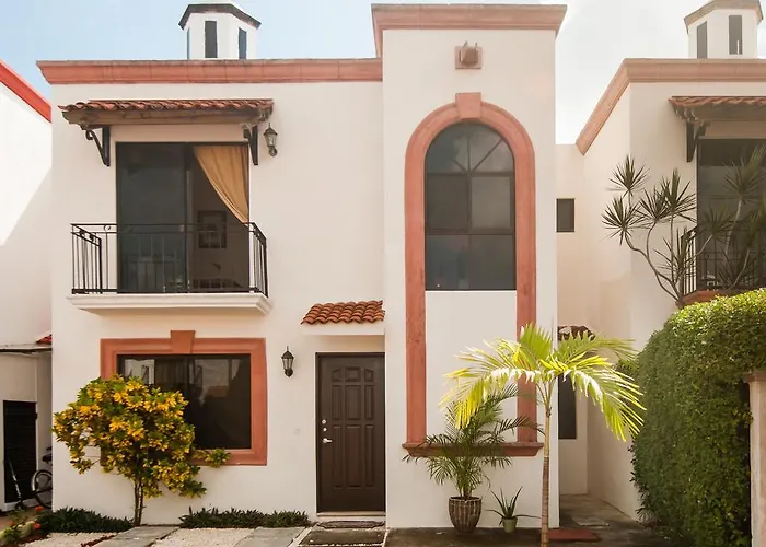 Boutique House Cancun by Elevate Rooms avec Piscine