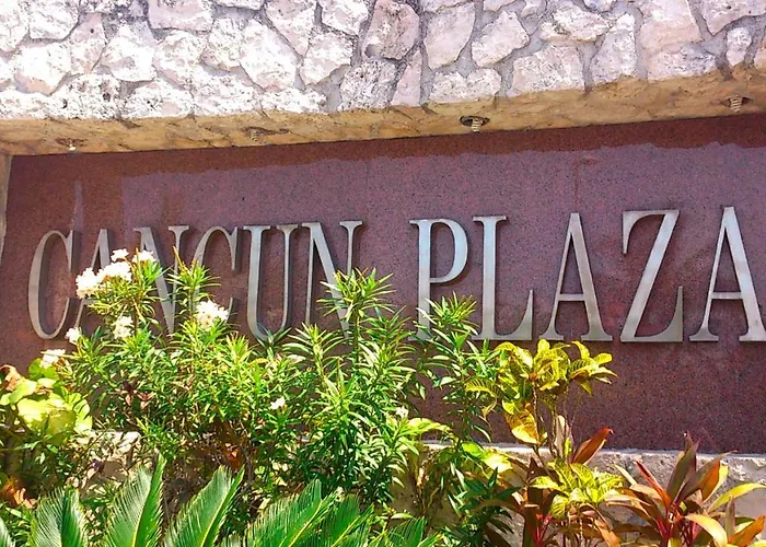 Cancun Plaza Condo Apartment