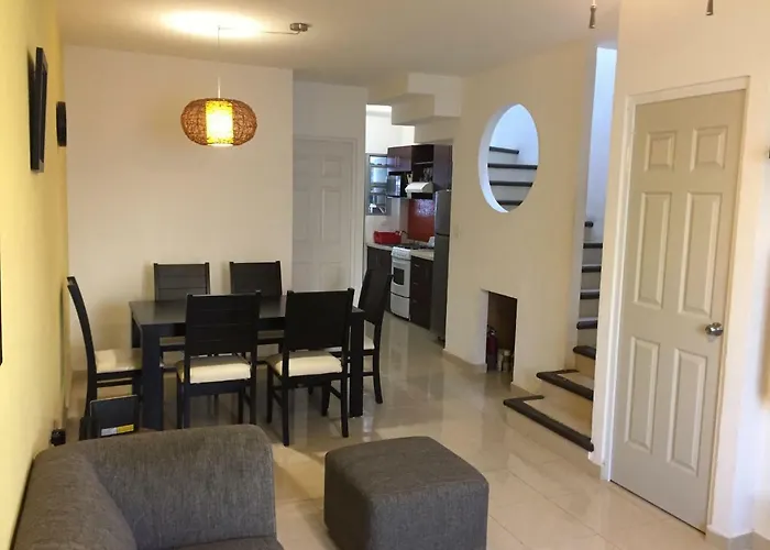 Cuyagua 70 Vila Cancún